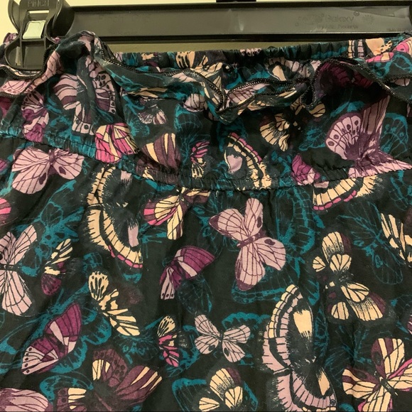 NWOT|Ruffle Skirt with butterfly Pattern - Picture 6 of 16